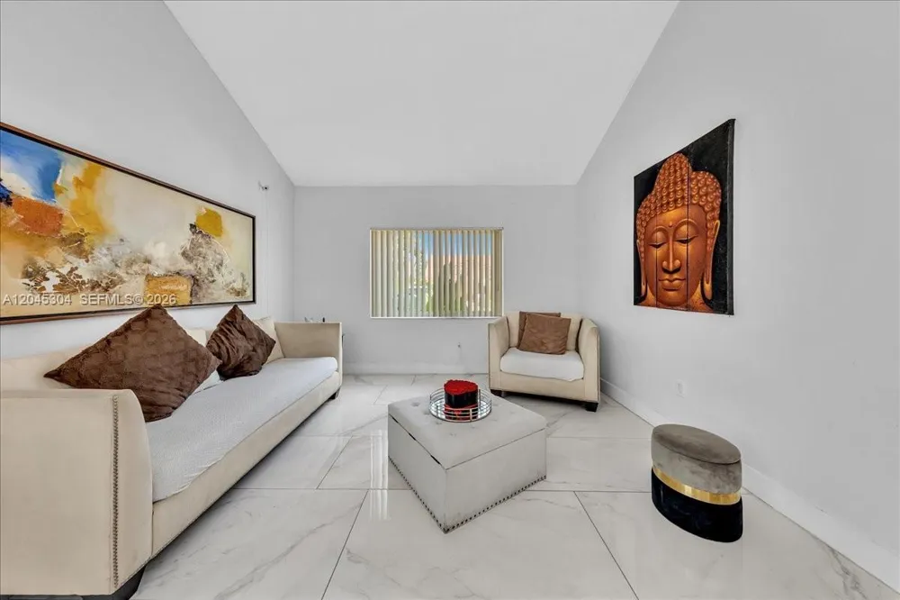 5542 NW 190th Ln Miami Gardens, FL 33055