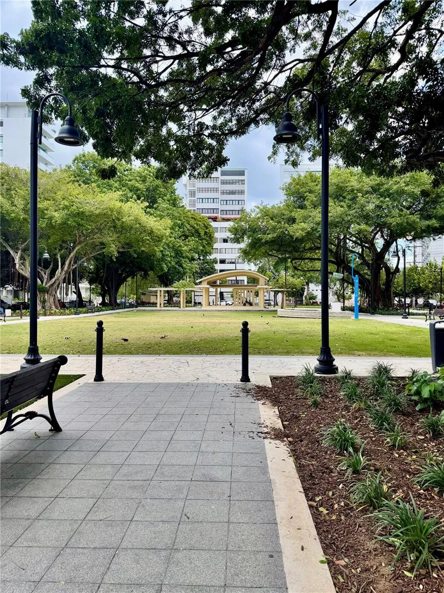1305 MAGDALENA AVENUE #10B San Juan, PR 00907