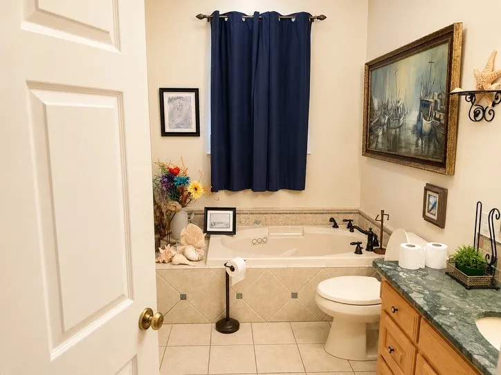 375 Roma Road Waskom, TX 75692