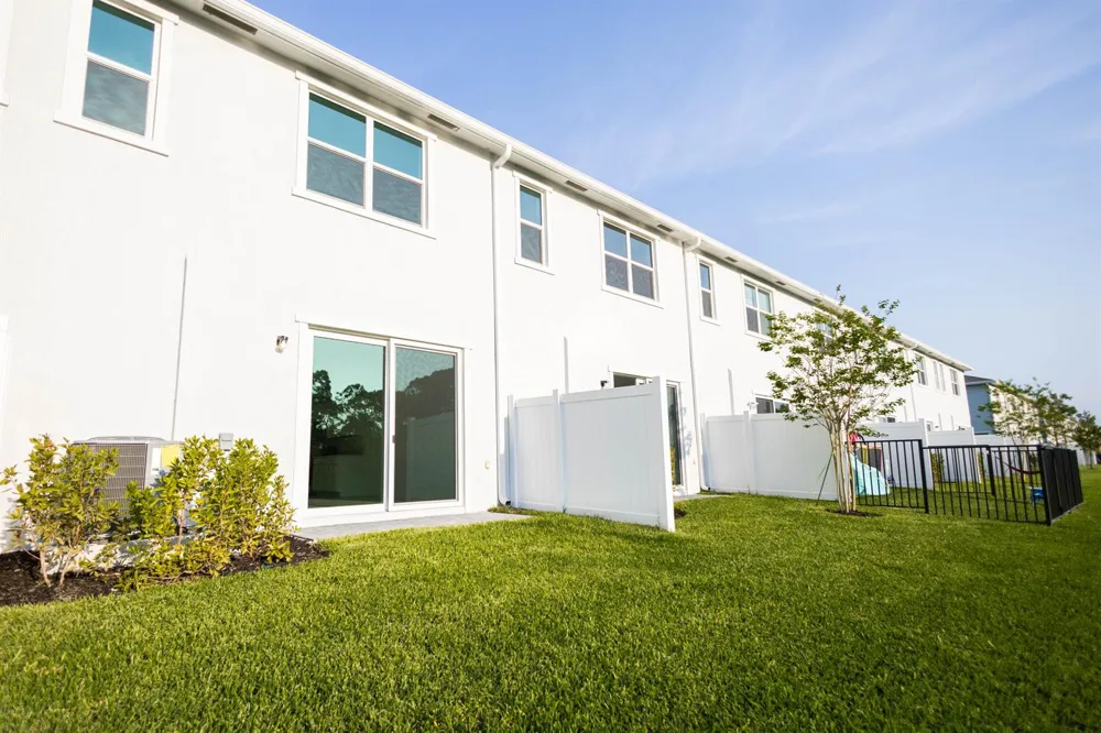5303 Flannigan Way Lake Worth, FL 33463