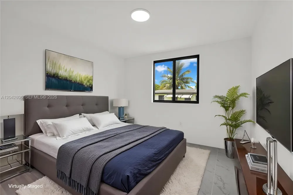 2729 NW 44 St #2729 Miami, FL 33142