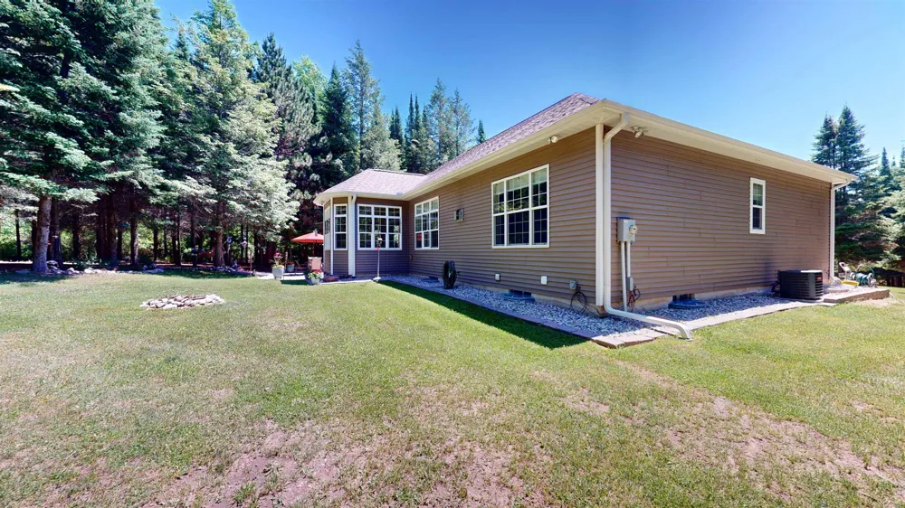 8540 Beland Boulevard Forest Home Township, MI 49515