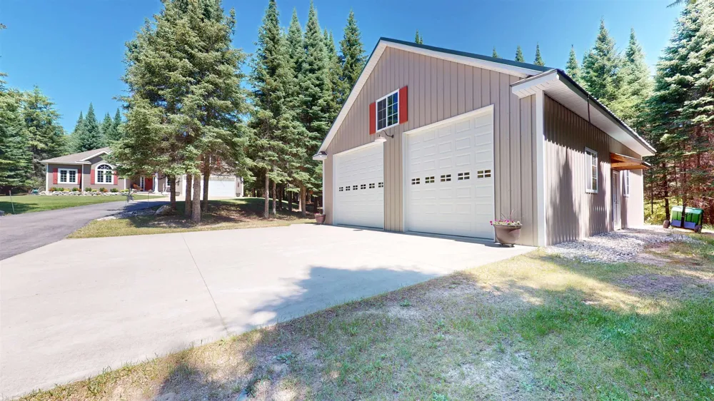 8540 Beland Boulevard Forest Home Township, MI 49515