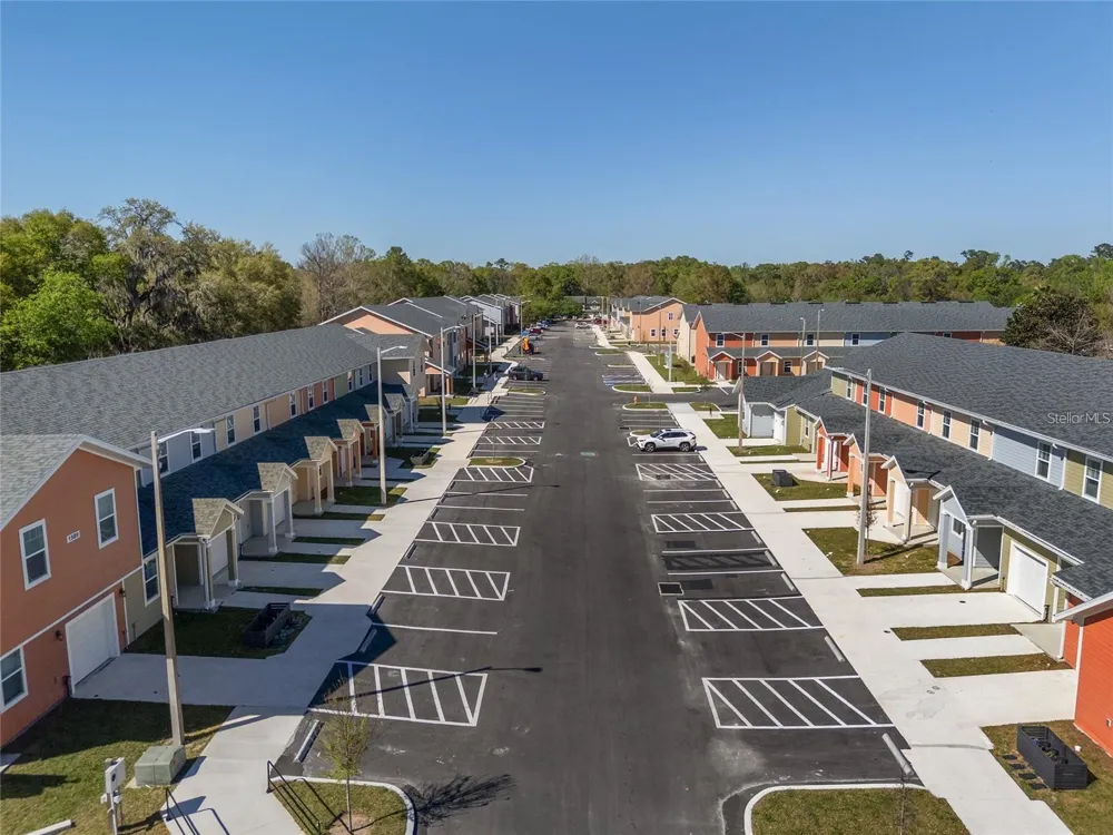 1581 NW 29TH ROAD #8 Gainesville, FL 32605