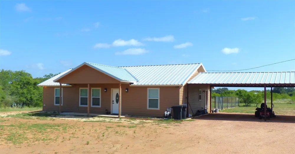 1277 FM 1028 Rochelle, TX 76872