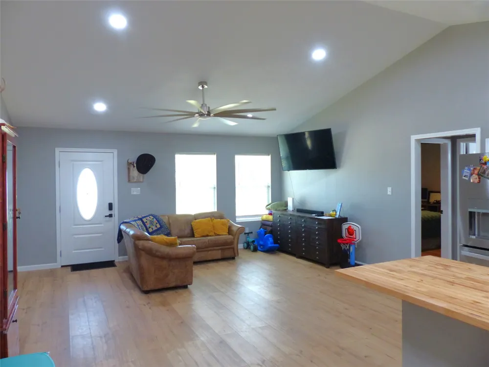 1277 FM 1028 Rochelle, TX 76872