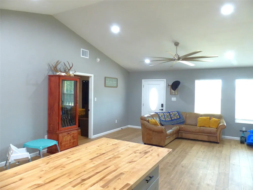 1277 FM 1028 Rochelle, TX 76872