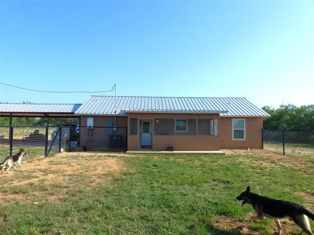 1277 FM 1028 Rochelle, TX 76872