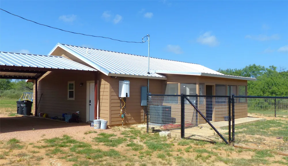 1277 FM 1028 Rochelle, TX 76872