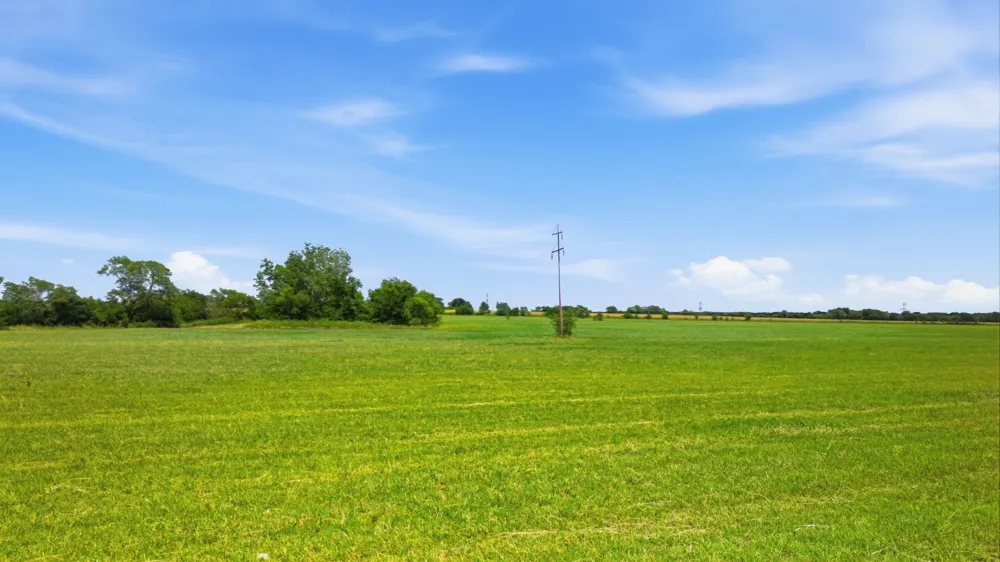 Hwy 69 Whitewright, TX 75491