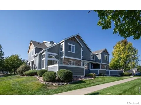 805 Summer Hawk Drive #27