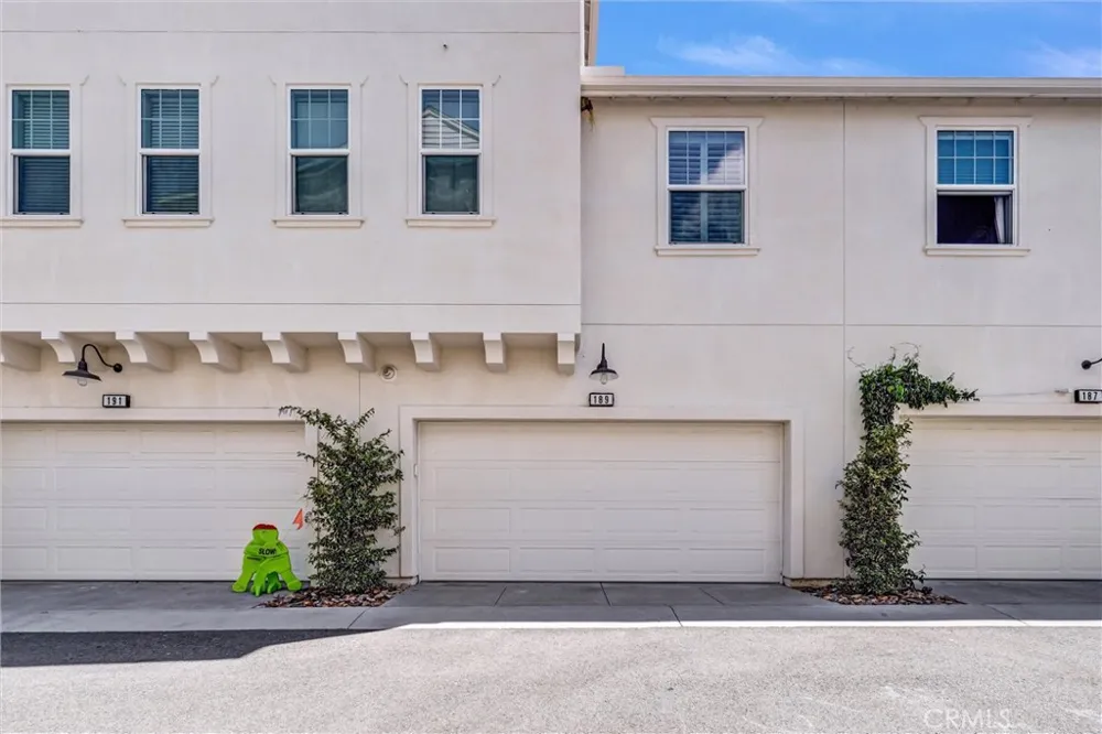 189 Patria Rancho Mission Viejo, CA 92694