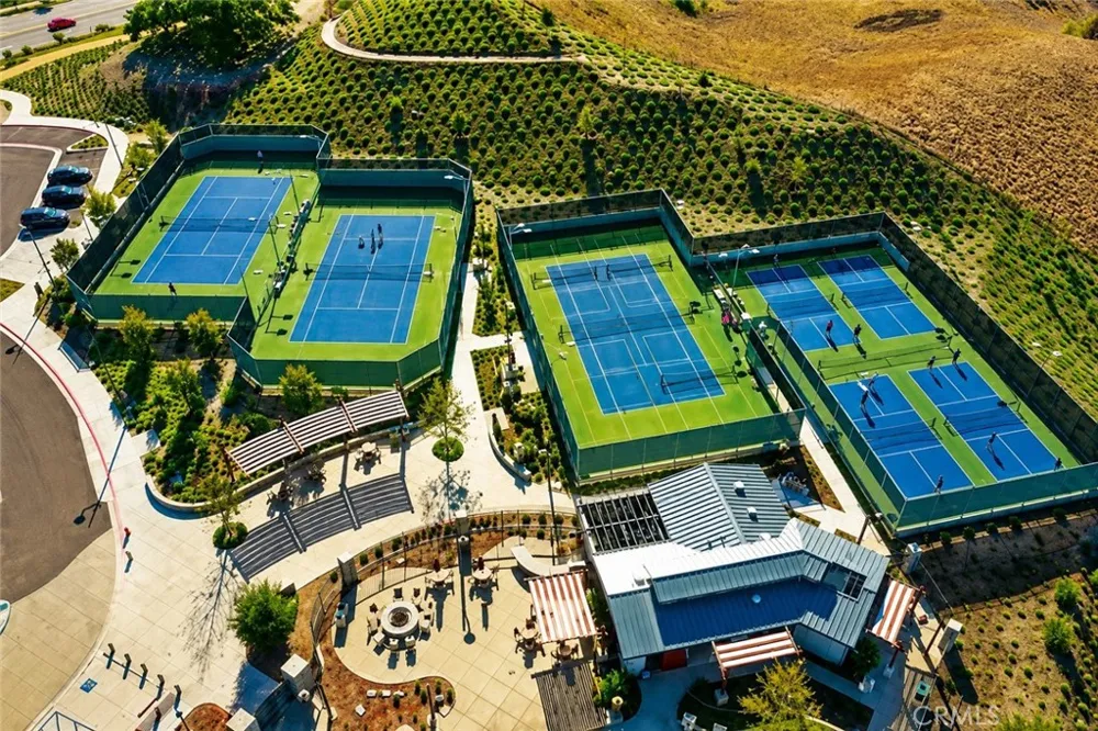 189 Patria Rancho Mission Viejo, CA 92694