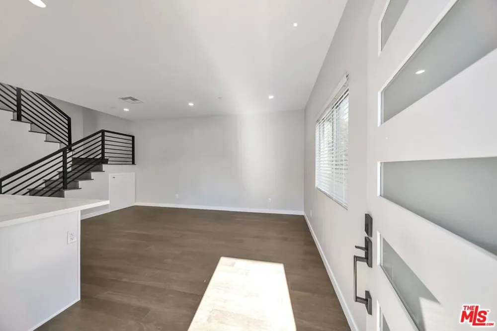 4239 Halldale Avenue Los Angeles, CA 90062