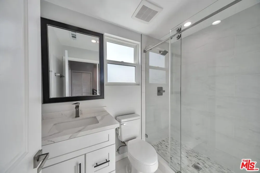 4239 Halldale Avenue Los Angeles, CA 90062