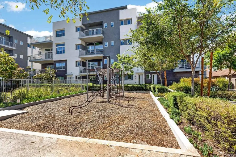 2021 Bravo Loop #2 Chula Vista, CA 91915