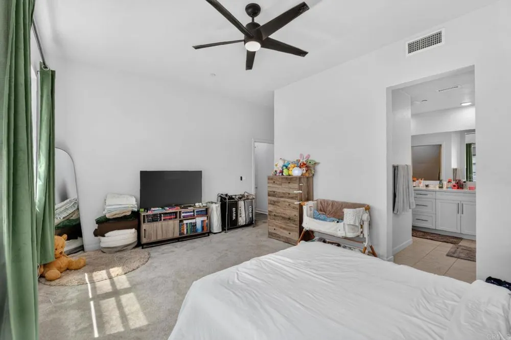 2021 Bravo Loop #2 Chula Vista, CA 91915