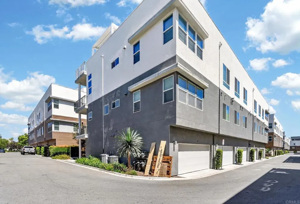 2021 Bravo Loop #2 Chula Vista, CA 91915