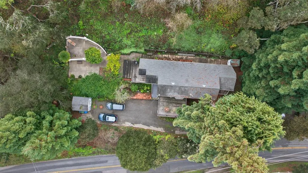 885 Larkin Valley Road Watsonville, CA 95076