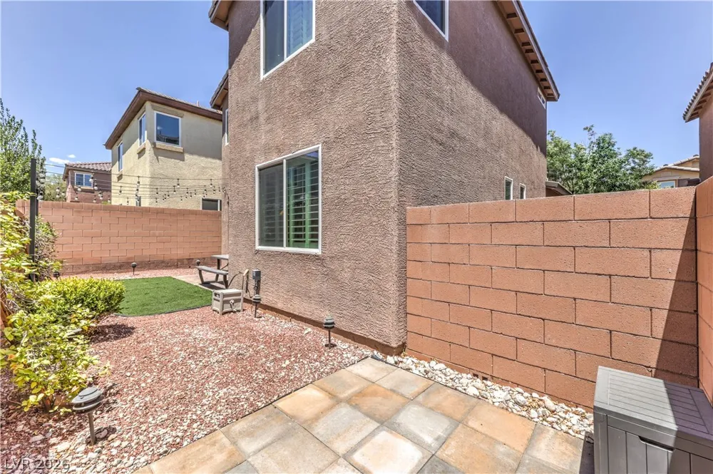9317 Flowering Tulip Avenue Las Vegas, NV 89166