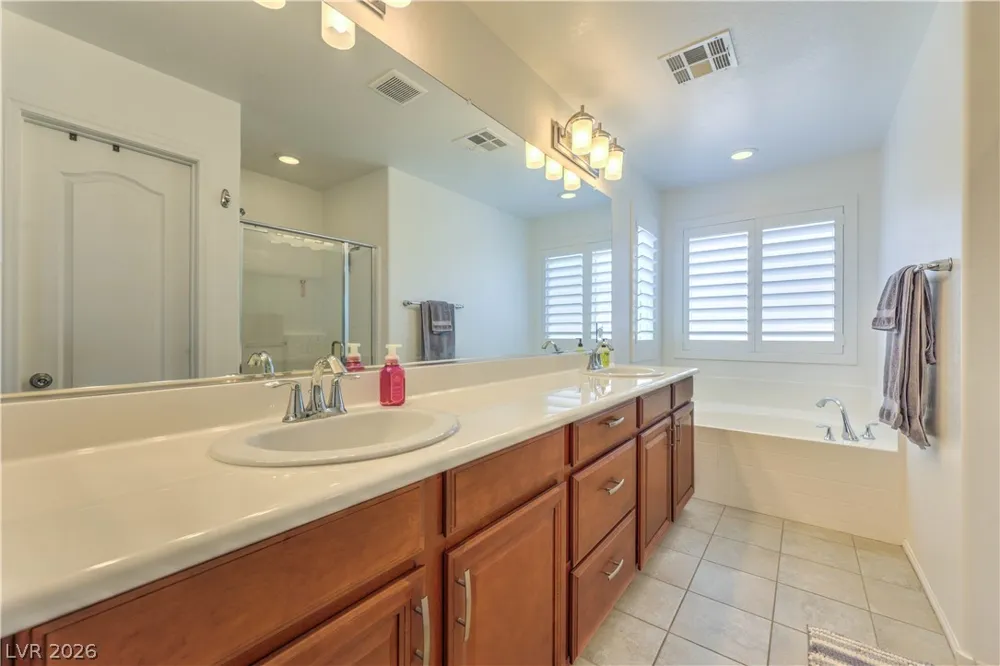 9317 Flowering Tulip Avenue Las Vegas, NV 89166