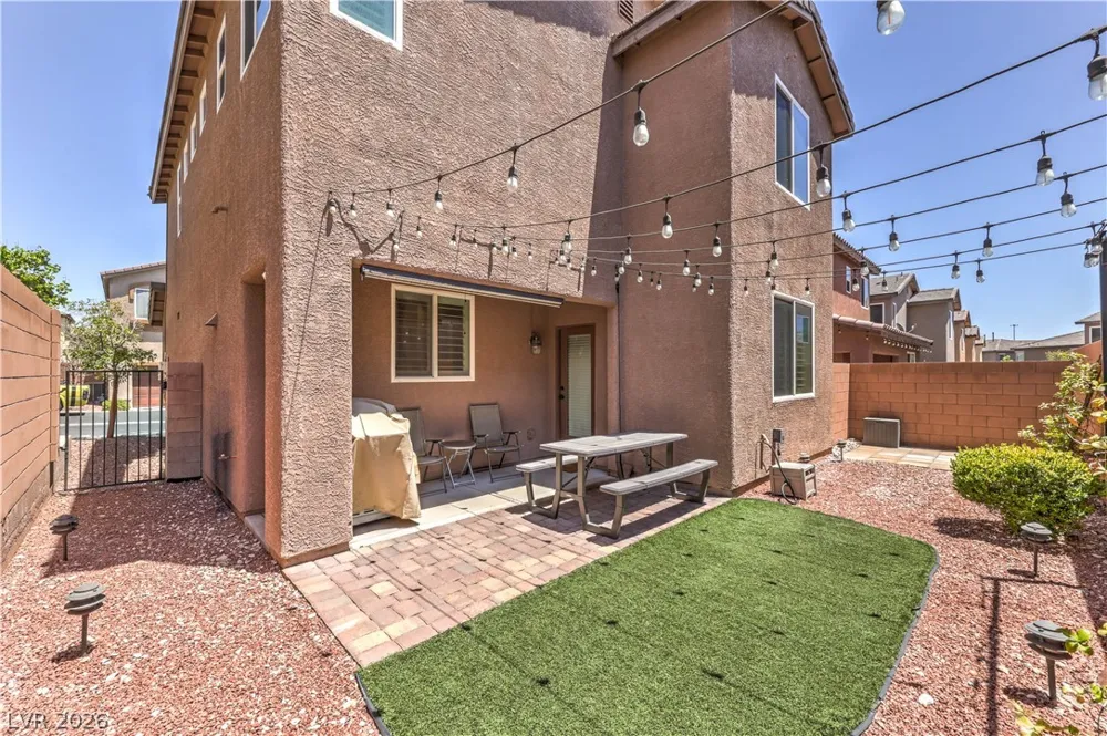 9317 Flowering Tulip Avenue Las Vegas, NV 89166