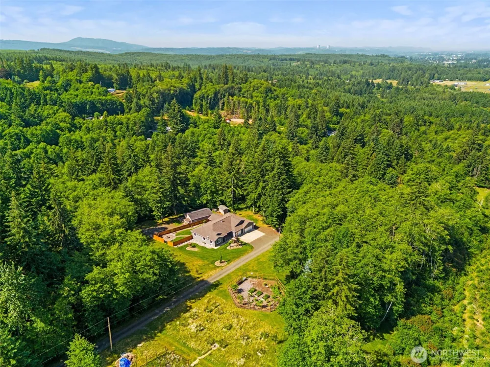 59 Timothy Lane E Elma, WA 98541