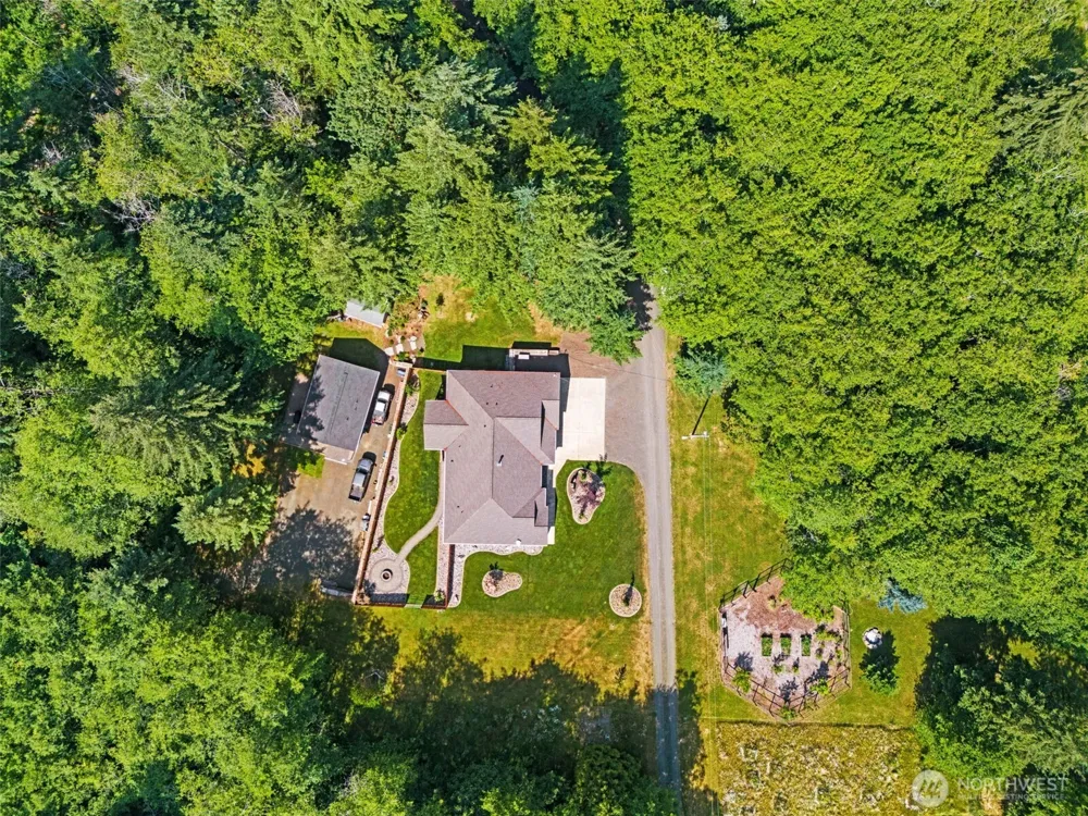 59 Timothy Lane E Elma, WA 98541