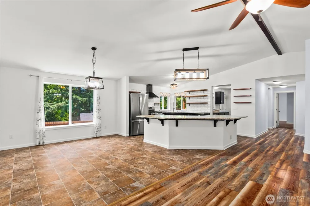 59 Timothy Lane E Elma, WA 98541