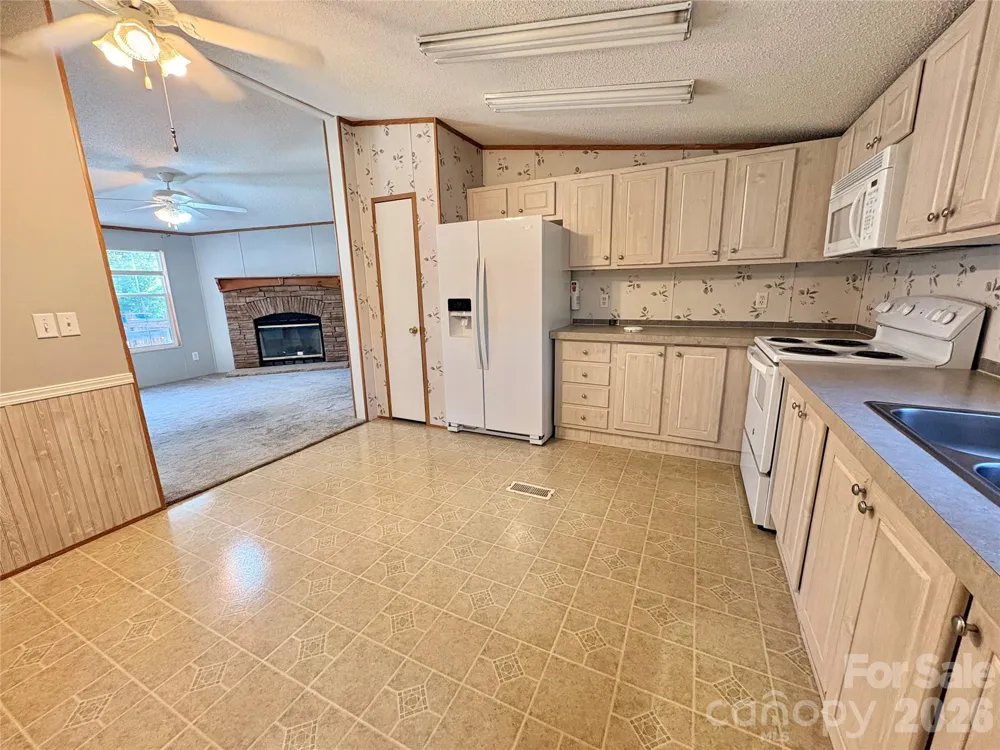 5422 Wrenn Drive Catawba, NC 28037