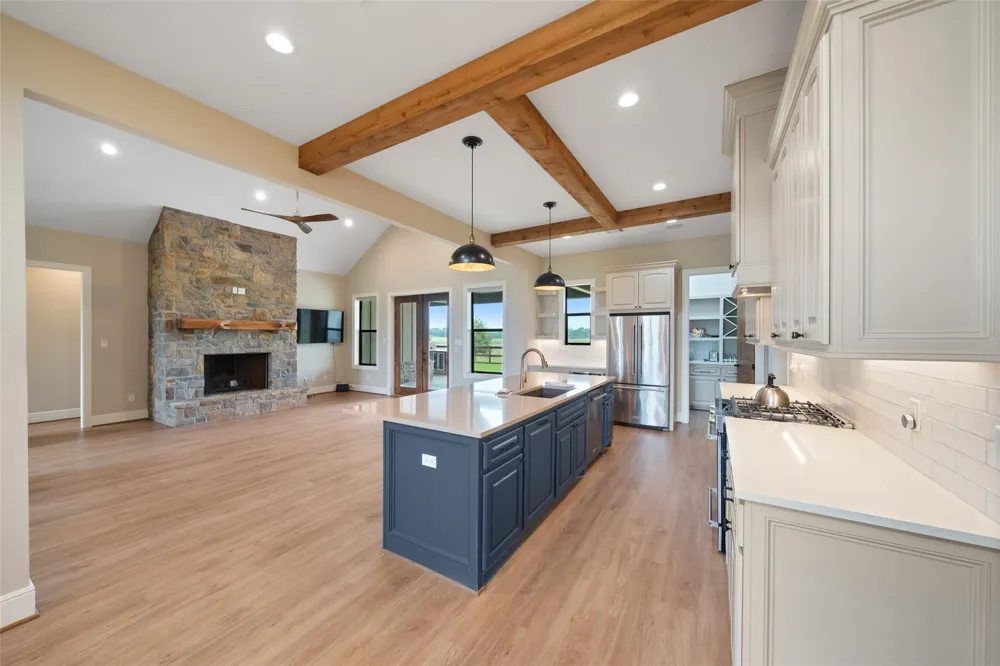 30163 High Spirit Ranch Road Hempstead, TX 77445