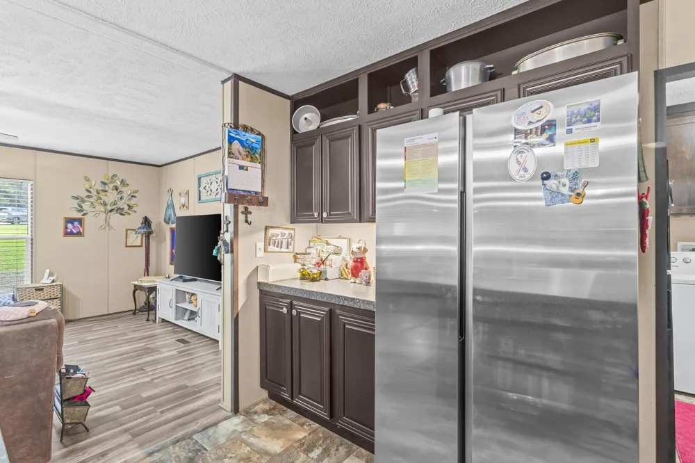 2672 Pleasure Bend Drive Hemphill, TX 75948