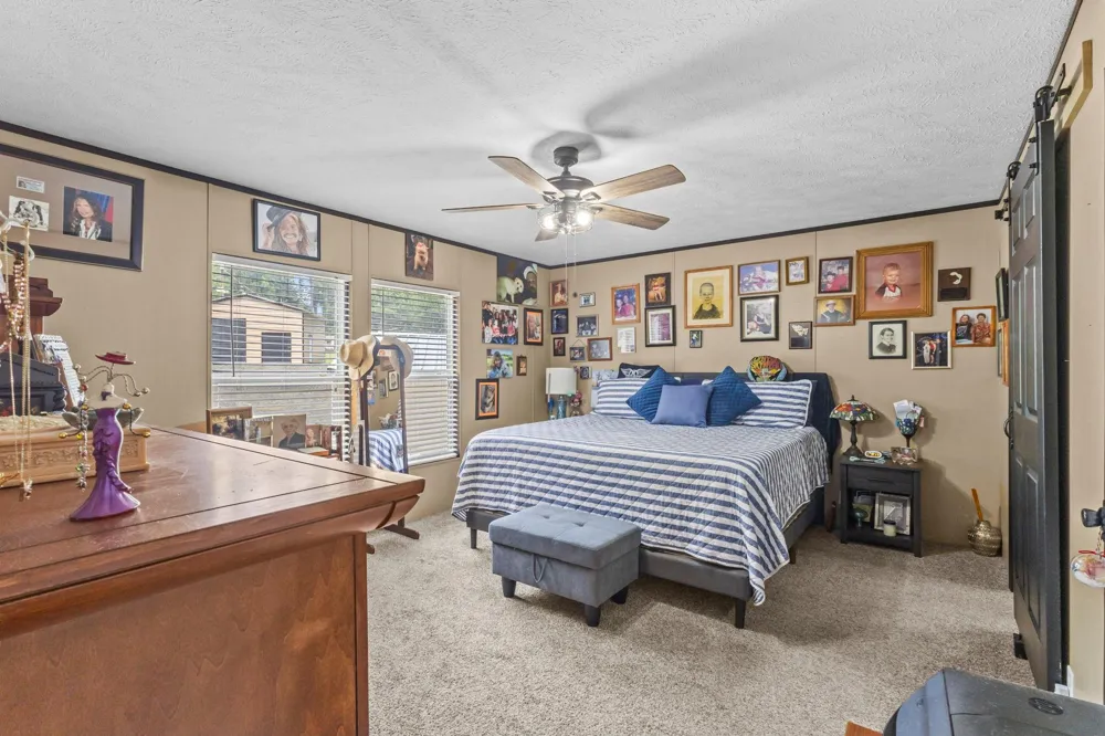 2672 Pleasure Bend Drive Hemphill, TX 75948