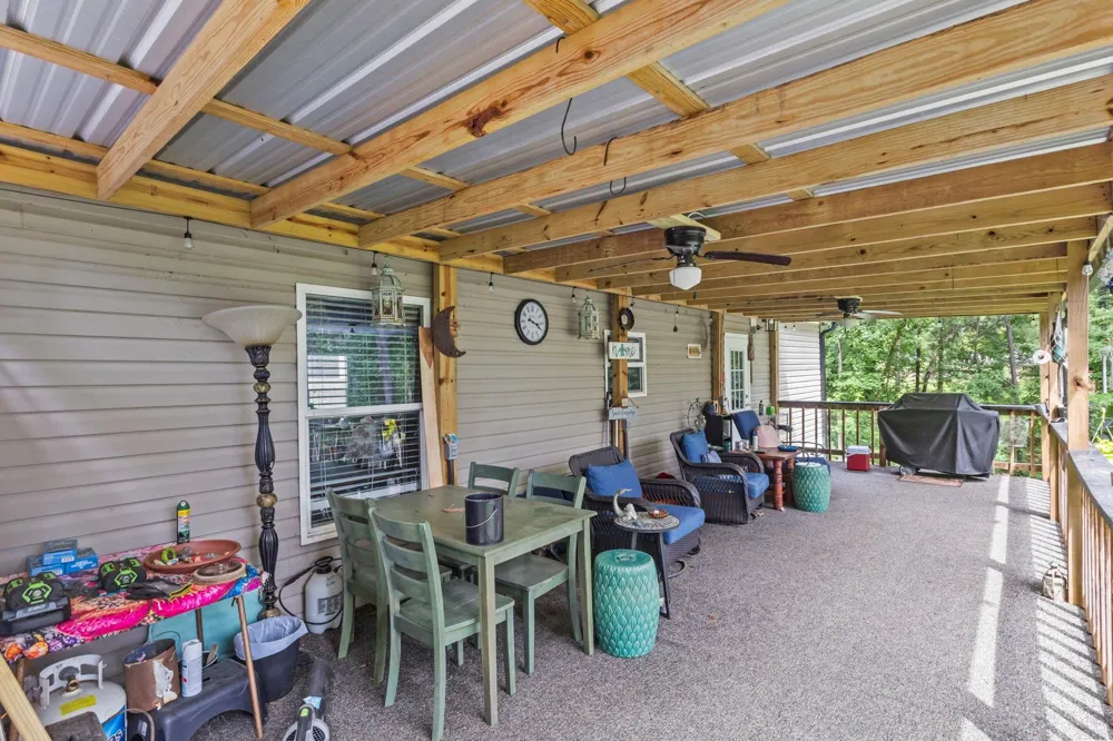 2672 Pleasure Bend Drive Hemphill, TX 75948