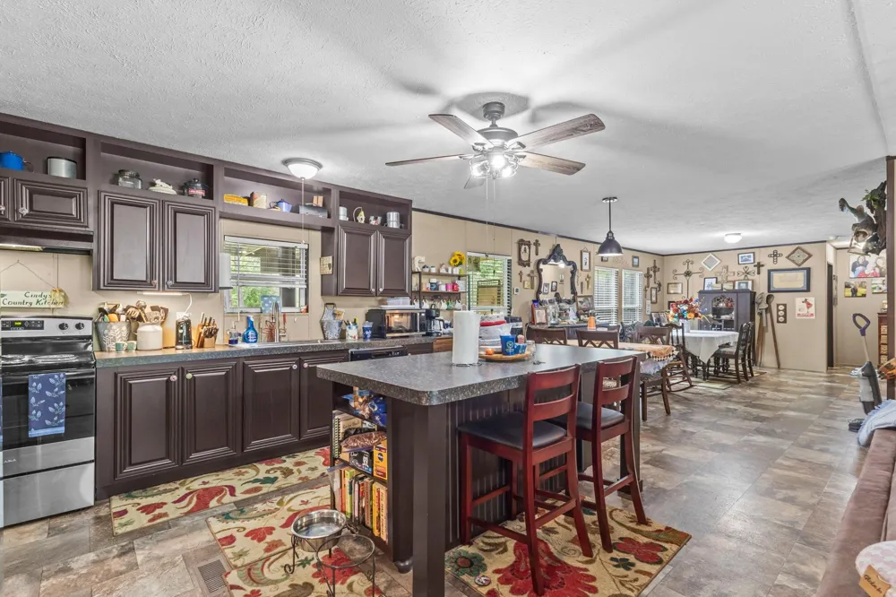 2672 Pleasure Bend Drive Hemphill, TX 75948