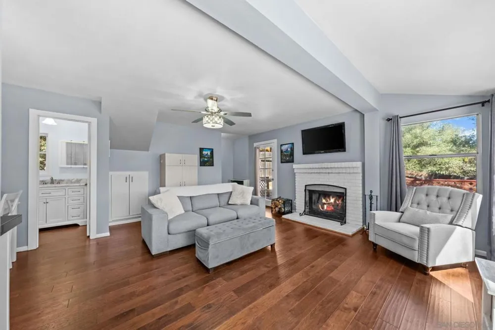52910 Cedar Dr Idyllwild, CA 92549