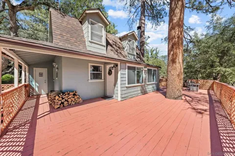 52910 Cedar Dr
