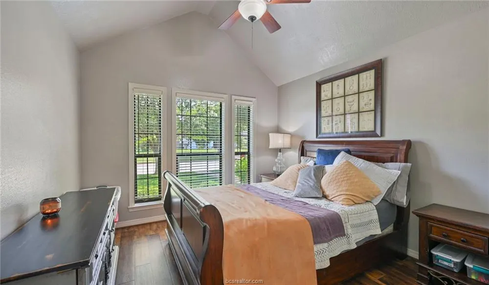 1108 Honeysuckle LN Caldwell, TX 77836