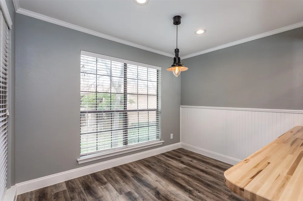 16301 Ledgemont Lane #283 Addison, TX 75001