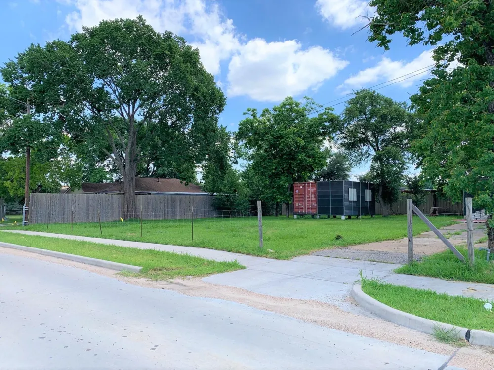 14807 Wagon Trail Road Pearland, TX 77584