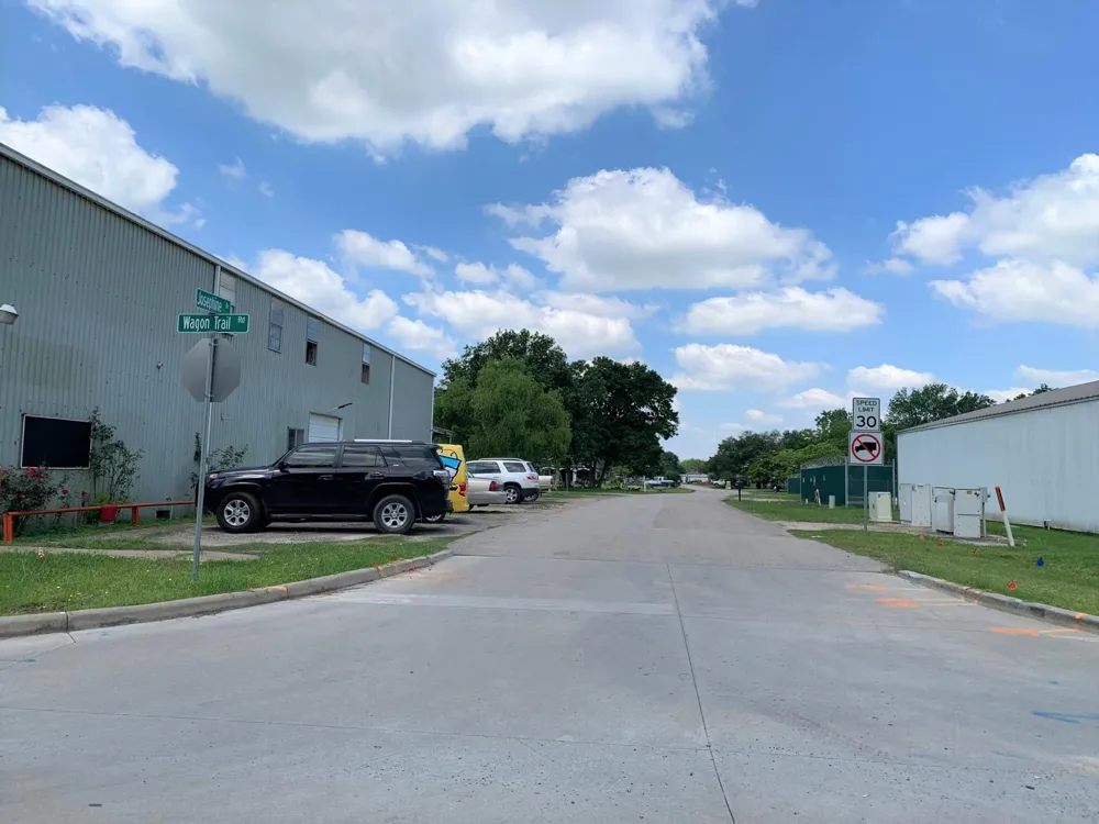 14807 Wagon Trail Road Pearland, TX 77584