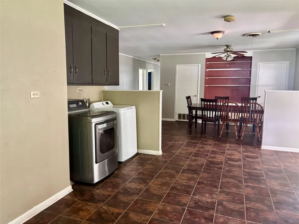 620 W Houston Street Lovelady, TX 75851