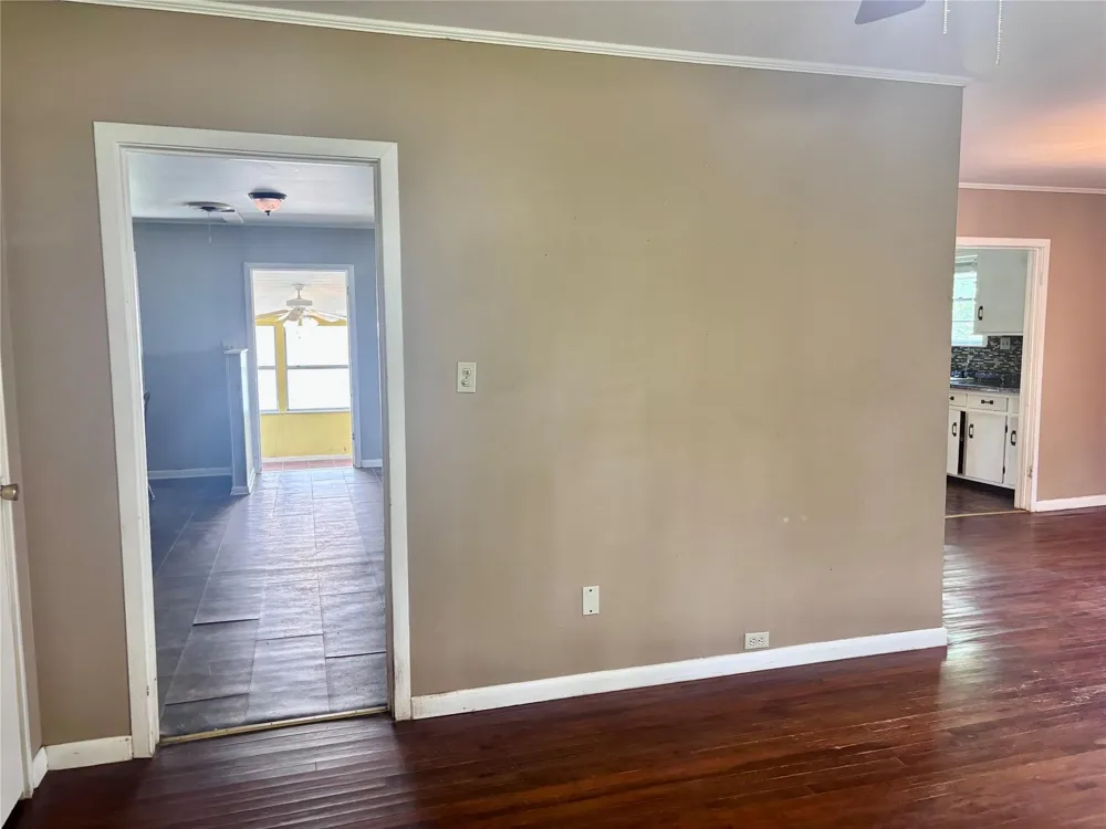 620 W Houston Street Lovelady, TX 75851