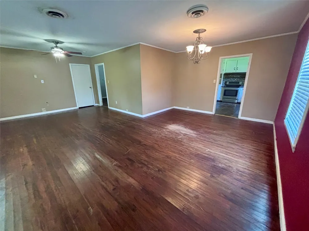 620 W Houston Street Lovelady, TX 75851