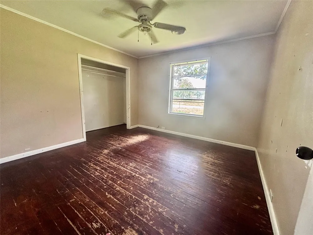 620 W Houston Street Lovelady, TX 75851