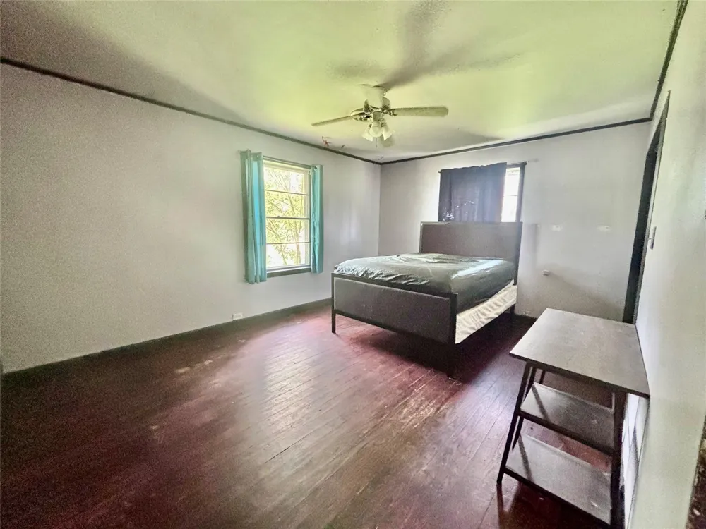 620 W Houston Street Lovelady, TX 75851