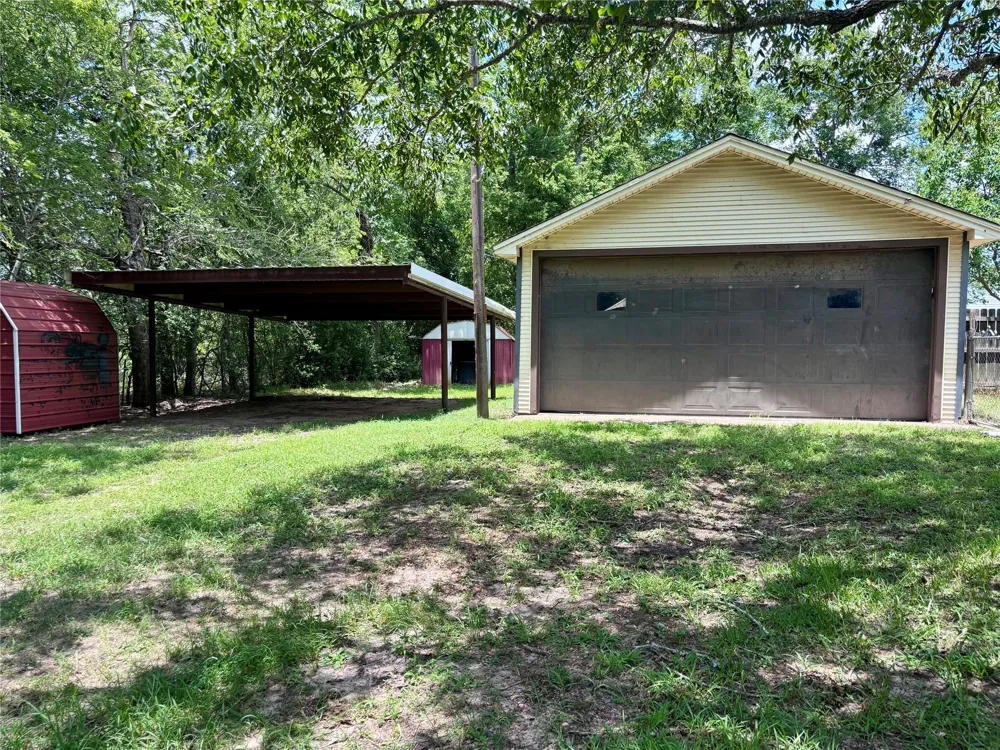 620 W Houston Street Lovelady, TX 75851