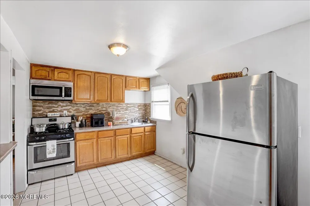 52 Saint Ann Street #2nd Floor Carteret, NJ 07008