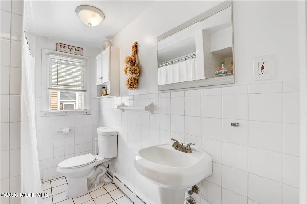 52 Saint Ann Street #2nd Floor Carteret, NJ 07008