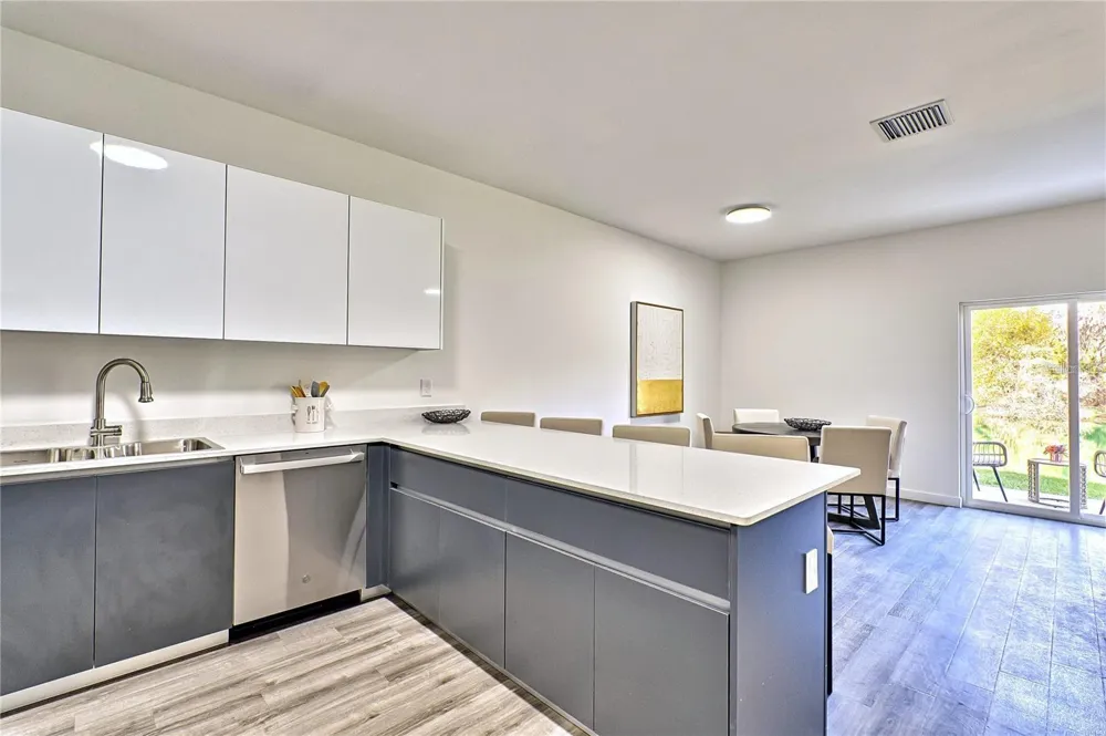 1595 NW 29TH ROAD #3 Gainesville, FL 32605